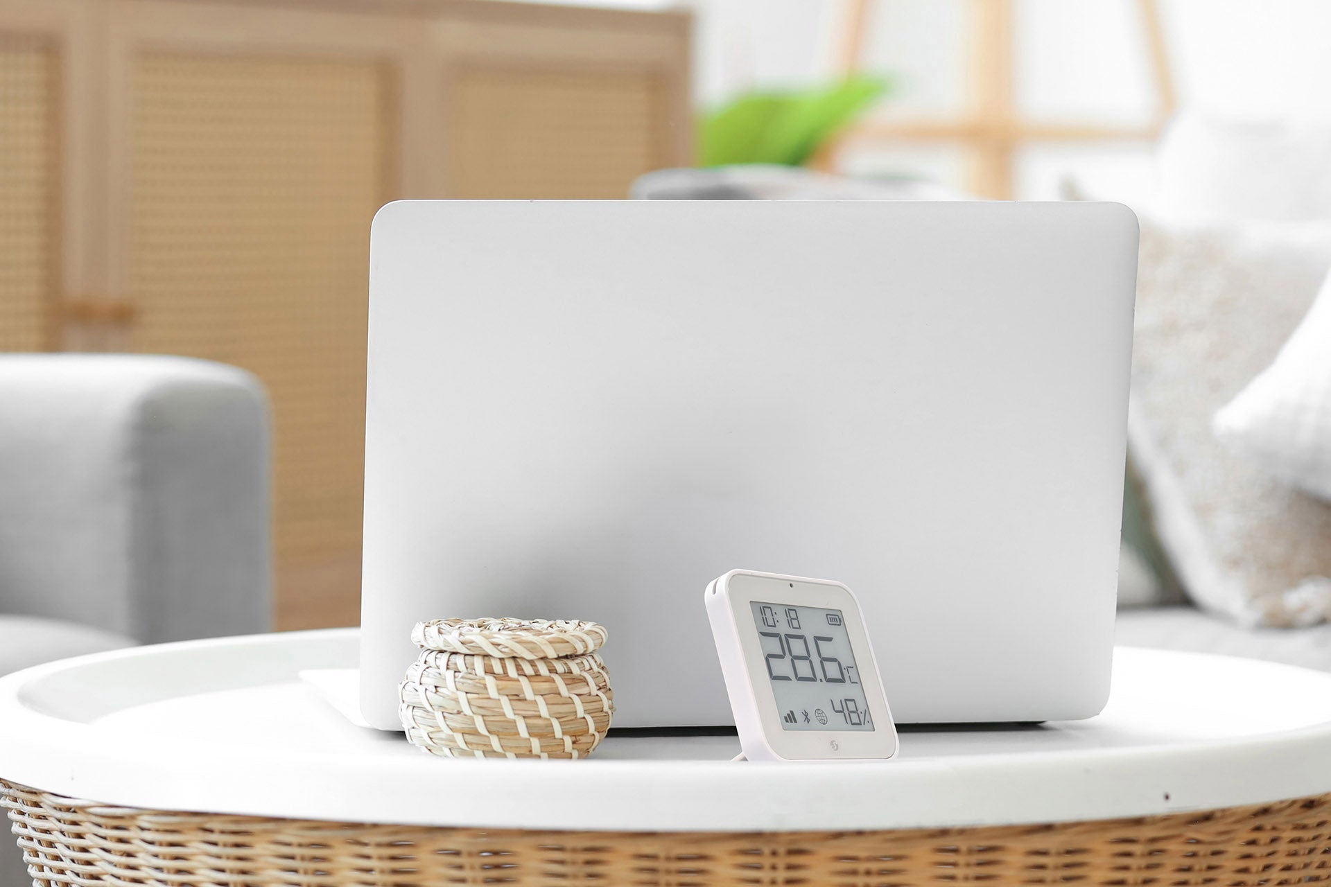 Maintain a Cozy Atmosphere All Day