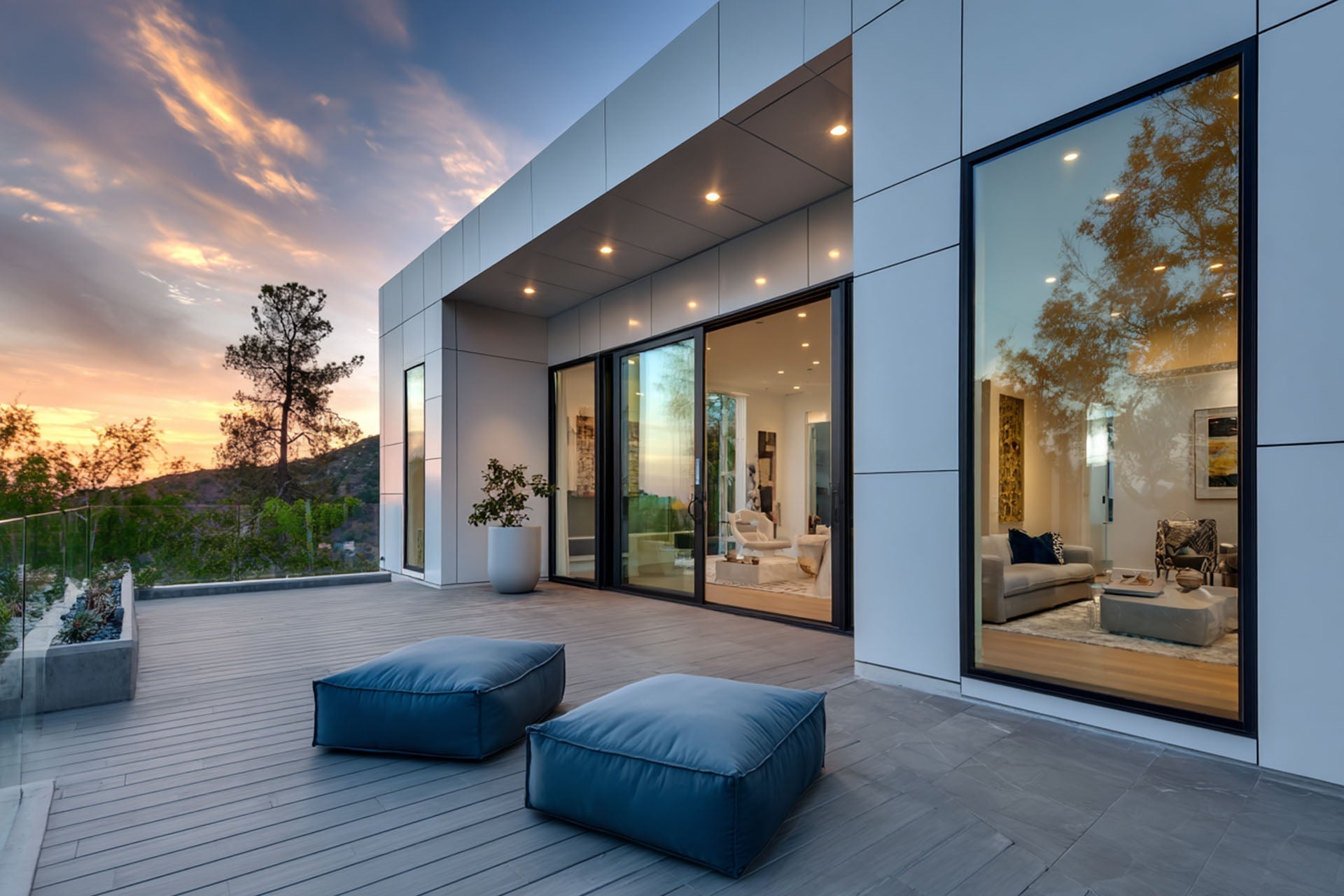 Automated brightness scheduling