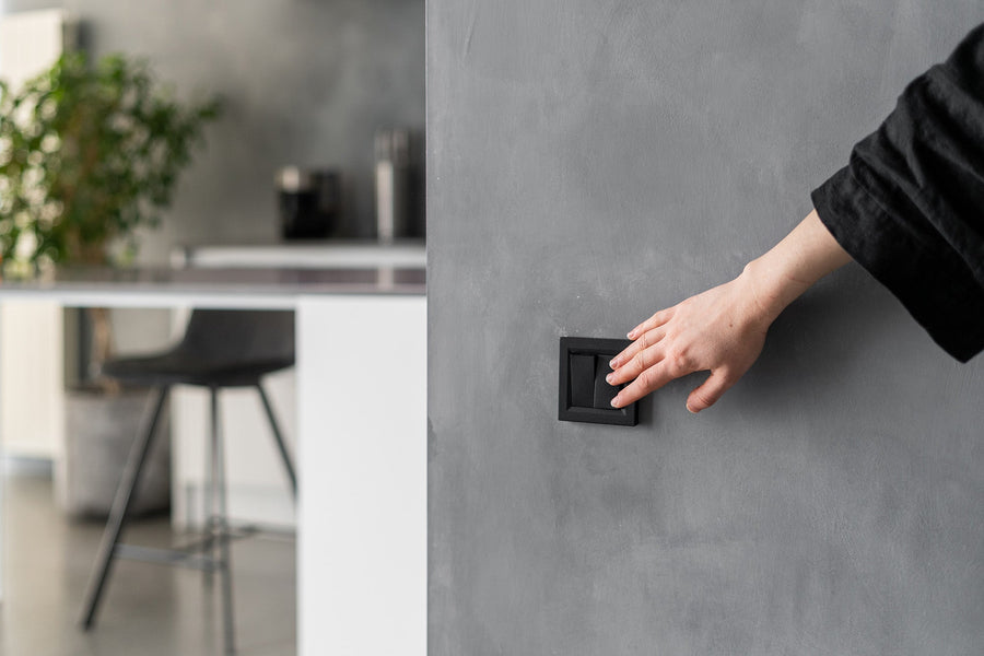 Control 2 lights with 1 device