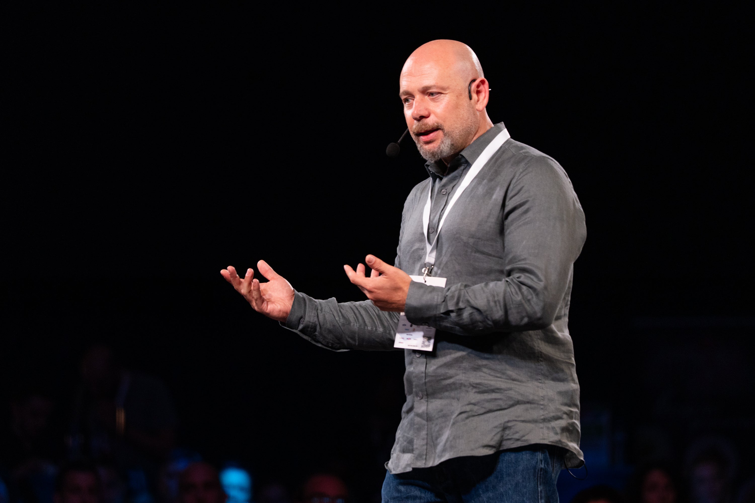 Shelly Group CEO Dimitar Dimitrov Honored at Webit 2025 for Outstanding Achievement in Entrepreneurship and Investment